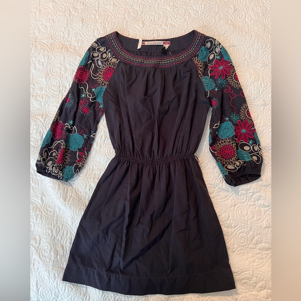 Chelsea and Violet dress size XS youth